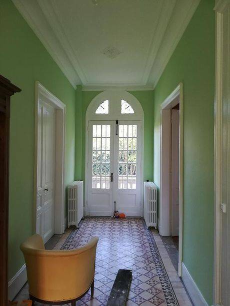 couloir-peinture-verte.jpg